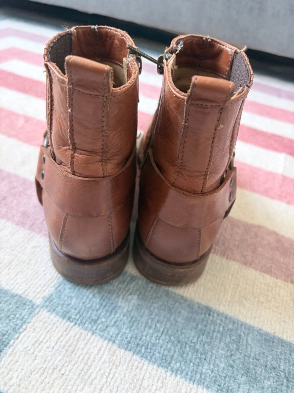 Frye Veronica harness boot, size 8 - Picture 4 of 11